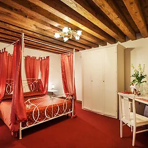 Pensión Maison San Marco